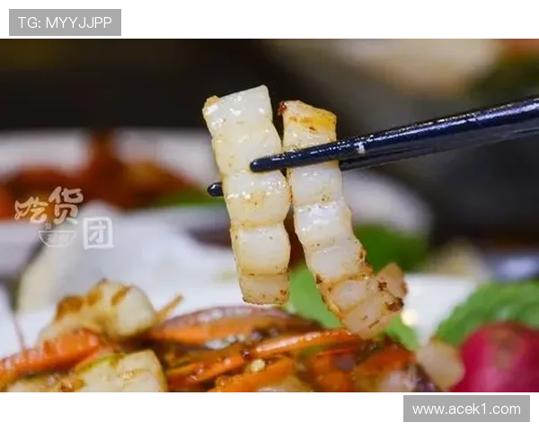 潘展乐训练完直接去吃人均三千的日料？