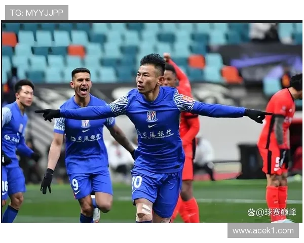 上海申花深陷战术困局：依赖老将还是重建青春风暴？