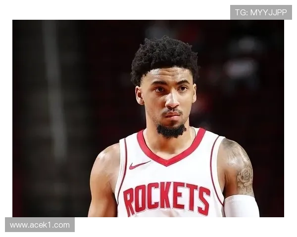 库兹马无球跑位提升火箭三分效率显著对比历史赛季 Rocha